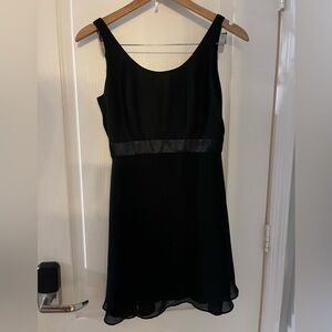 Chic Black Sleeveless Mini Dress